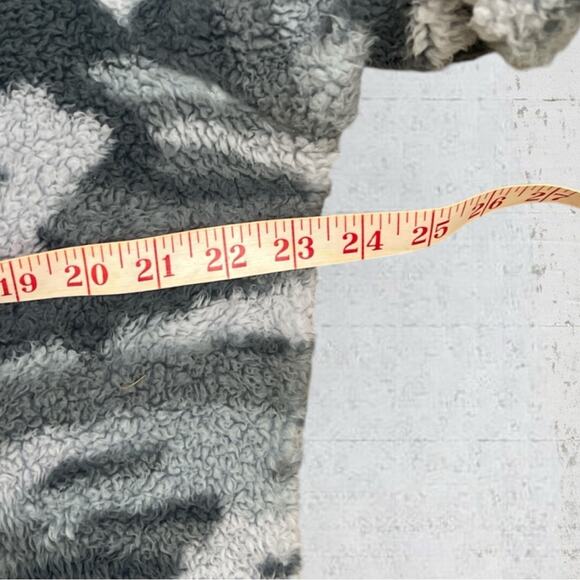 Halcyon Gray Camo Sherpa 1/4 Zip Pullover Jacket Size XL Outdoors Cozy Soft - Picture 9 of 10